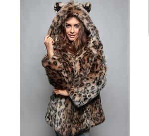 Sprit Hoods classic leopard faux fur coat M